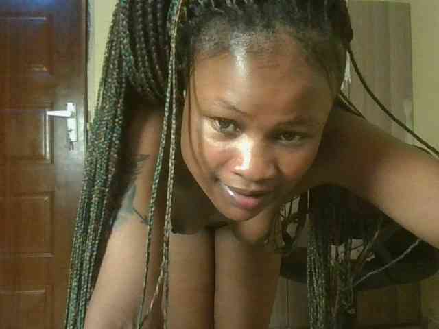 queenivy webcam