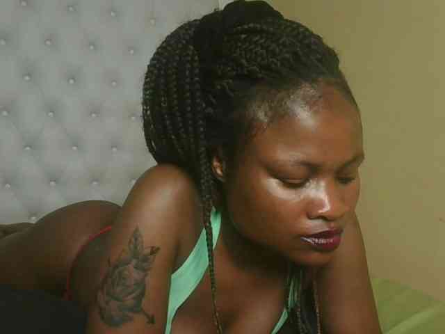 queenivy webcam