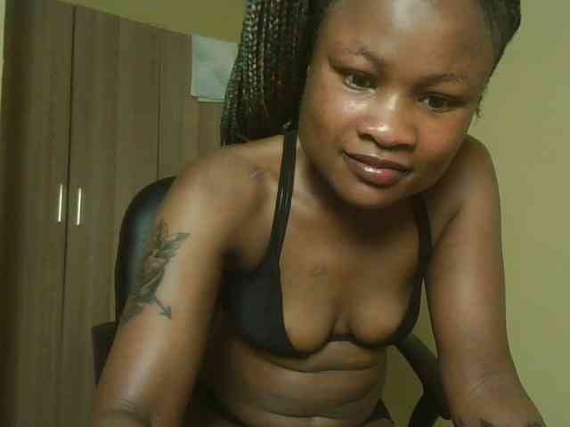 queenivy webcam