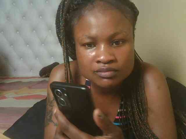 queenivy webcam
