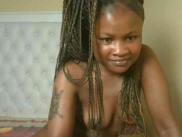 queenivy webcam