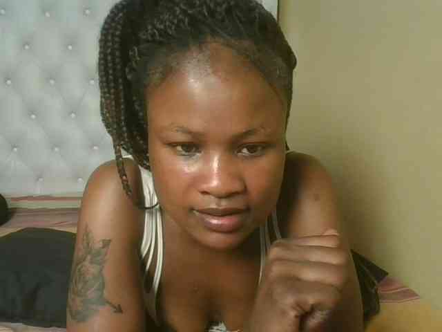 queenivy webcam