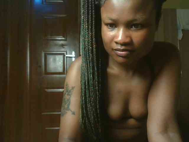 queenivy webcam