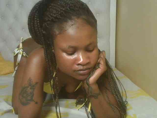 queenivy webcam