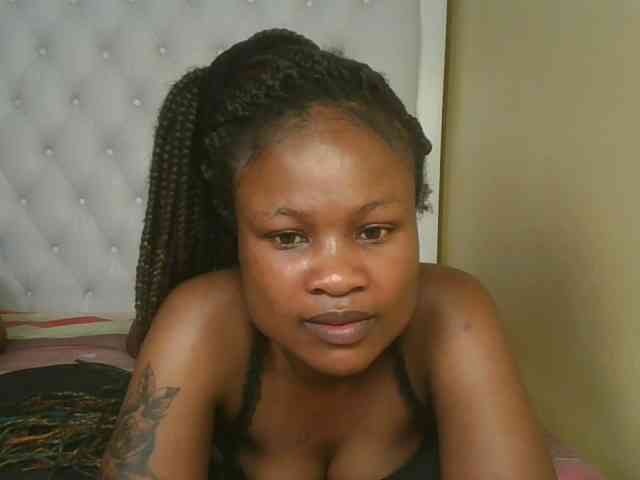 queenivy webcam