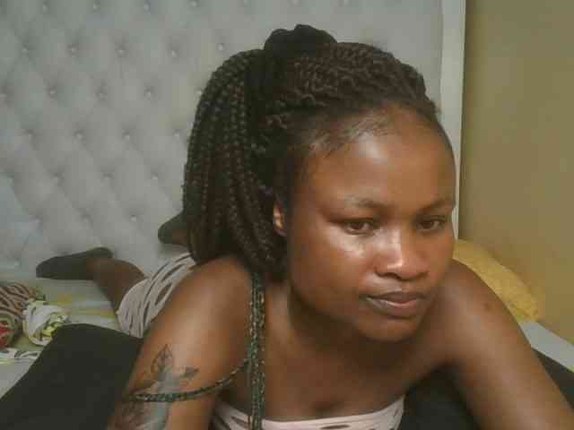 queenivy webcam