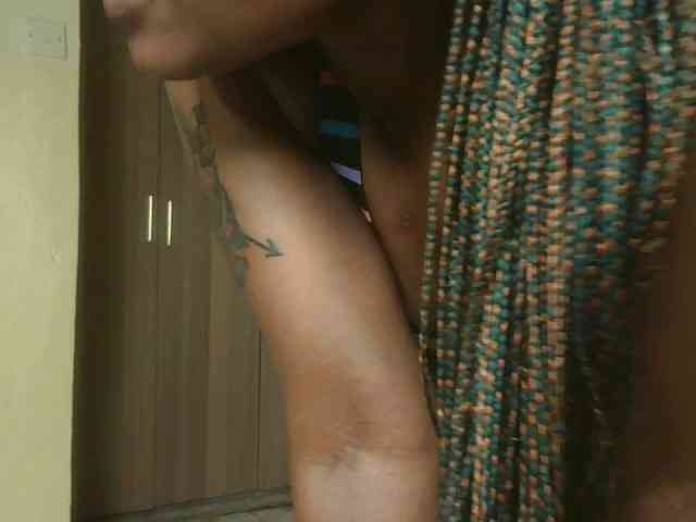 queenivy webcam