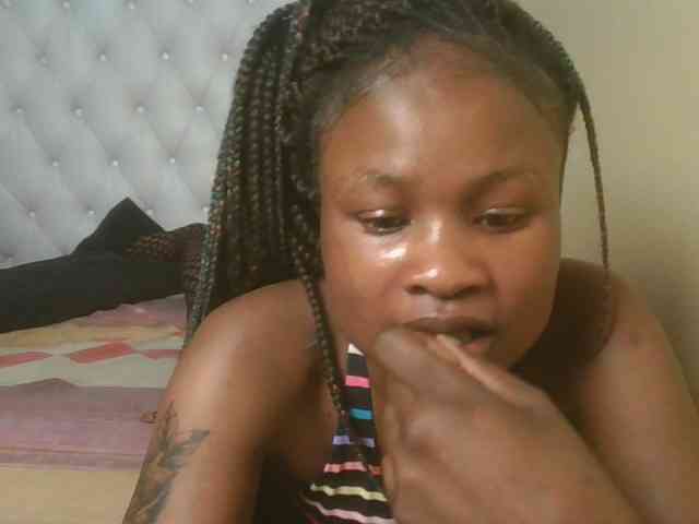 queenivy webcam