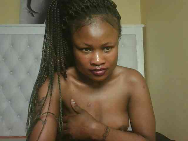 queenivy webcam