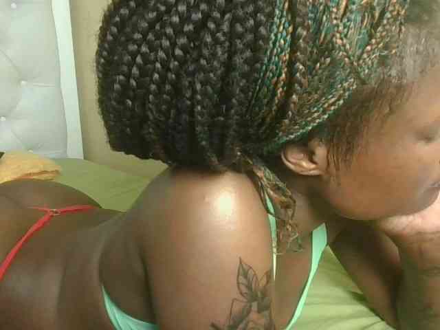 queenivy webcam