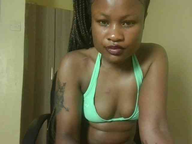 queenivy webcam