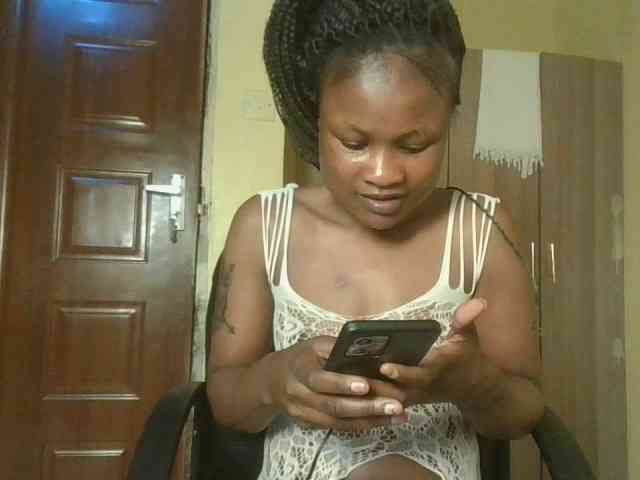 queenivy webcam