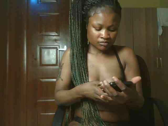 queenivy webcam
