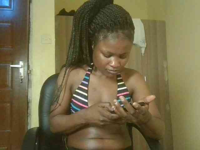 queenivy webcam