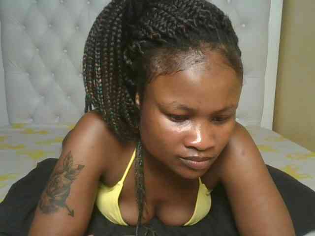 queenivy webcam