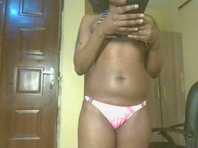 queenivy webcam