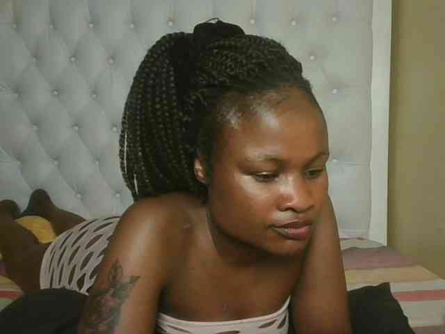 queenivy webcam
