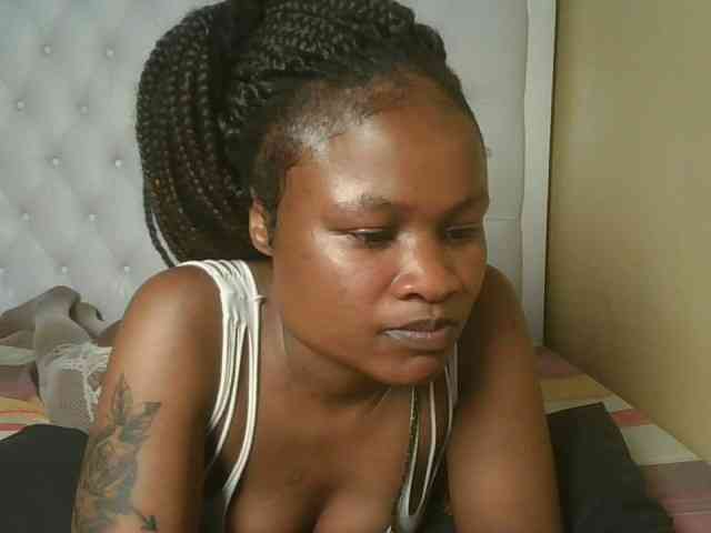 queenivy webcam