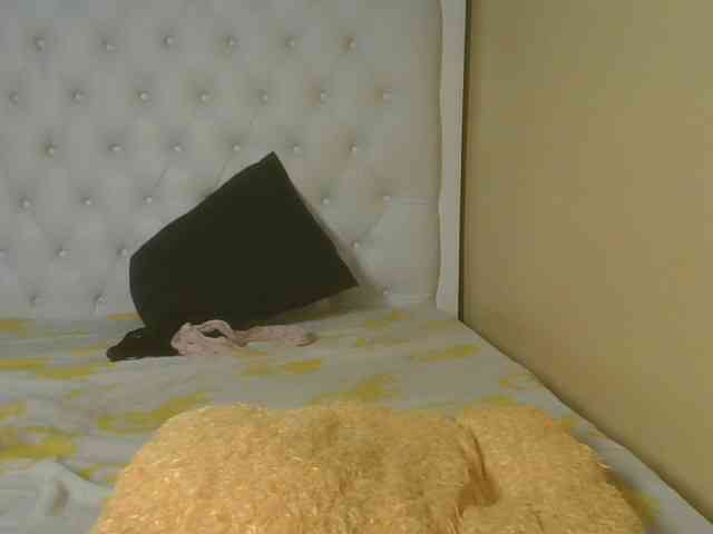 queenivy webcam