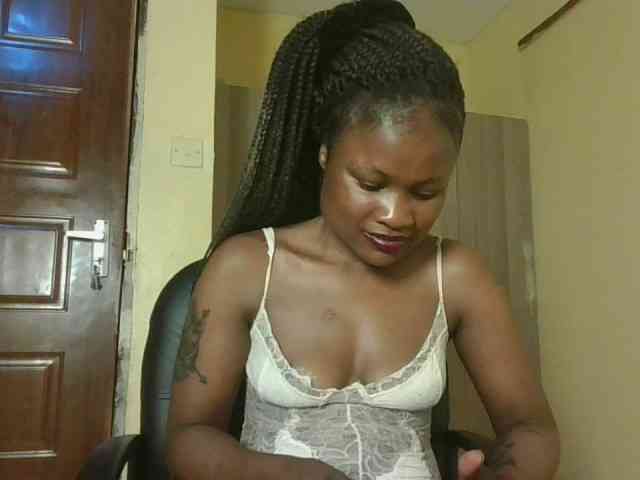 queenivy webcam