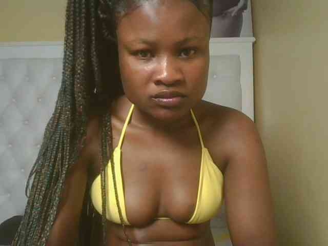queenivy webcam