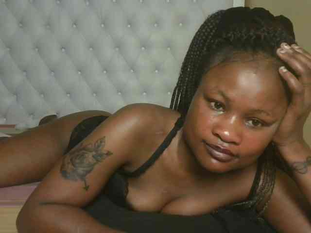 queenivy webcam