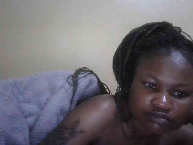 queenivy webcam