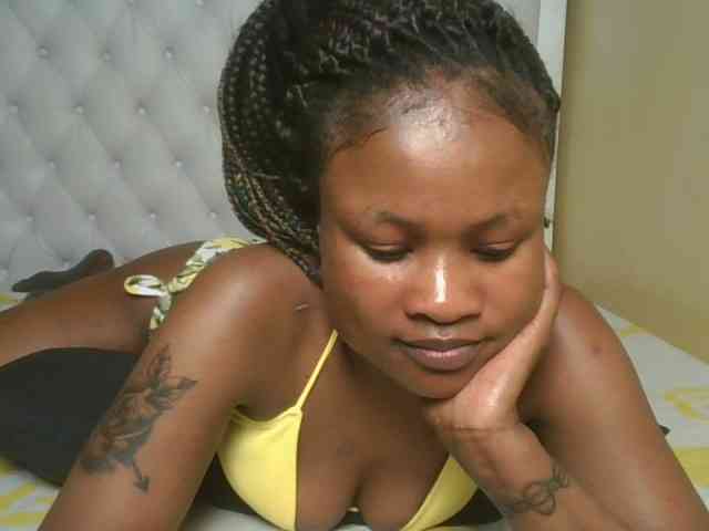 queenivy webcam