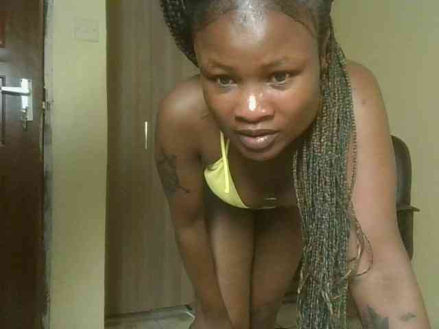queenivy webcam