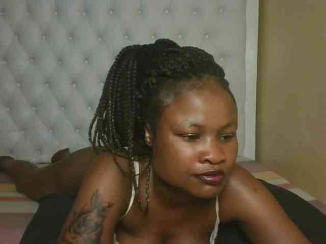 queenivy webcam