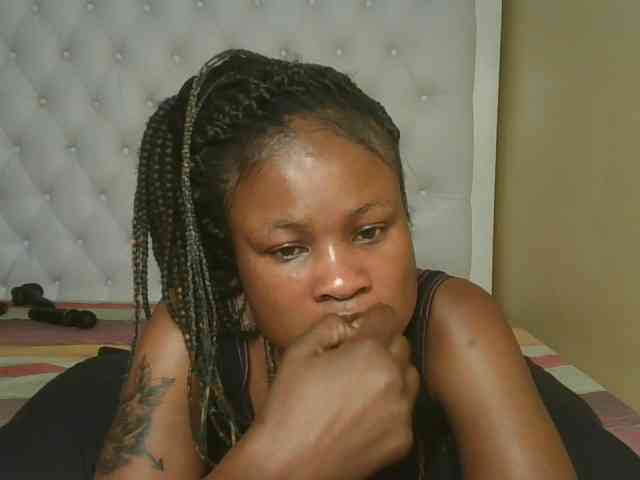 queenivy webcam