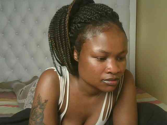 queenivy webcam