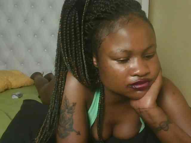 queenivy webcam