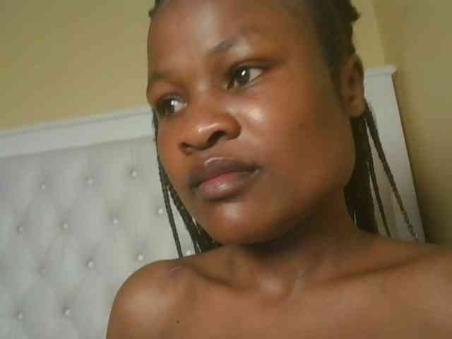 queenivy webcam