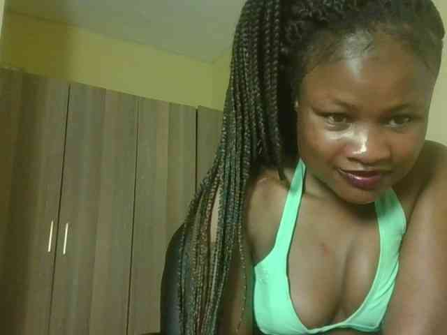 queenivy webcam