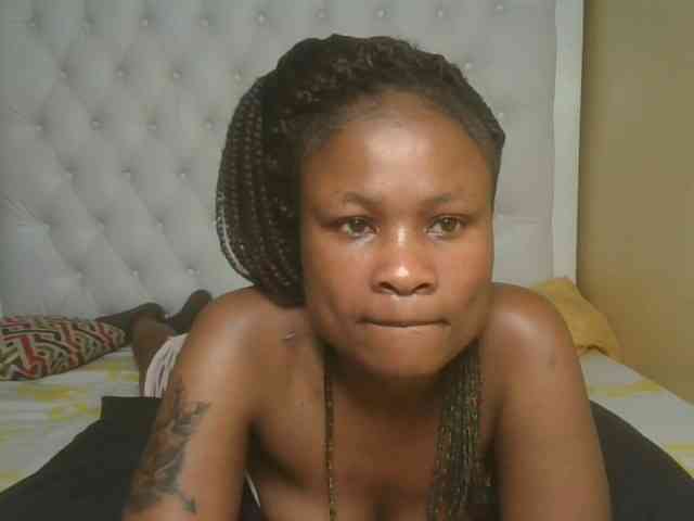queenivy webcam