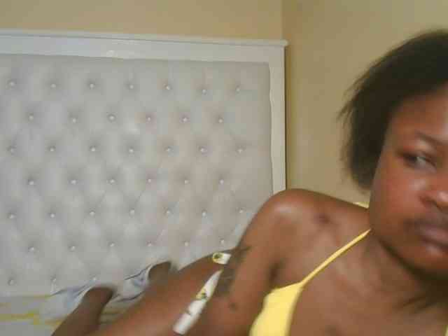queenivy webcam