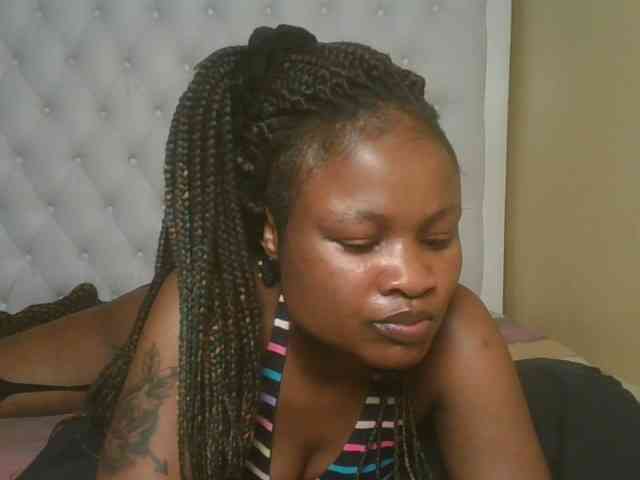 queenivy webcam
