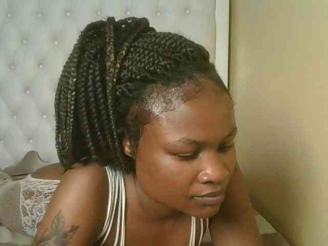 queenivy webcam