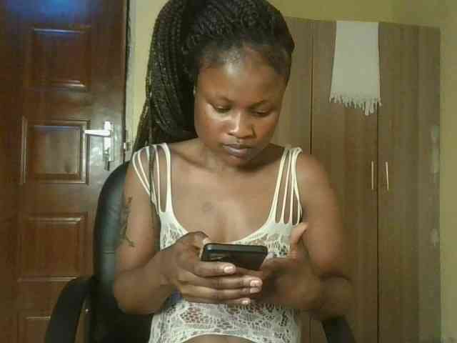 queenivy webcam