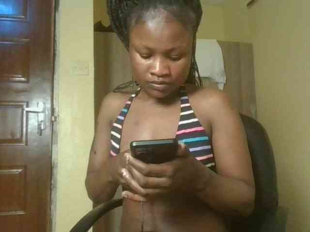queenivy webcam