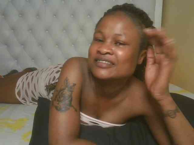 queenivy webcam