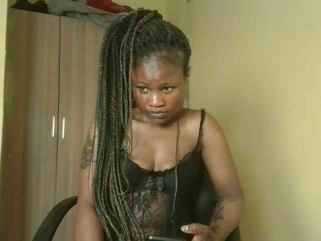 queenivy webcam