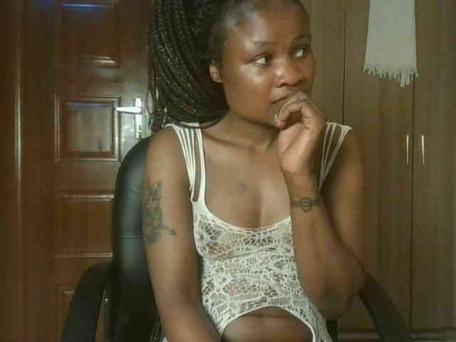 queenivy webcam