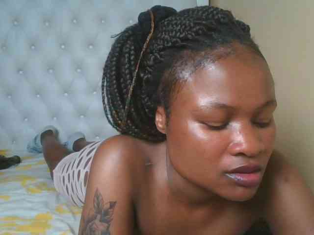 queenivy webcam
