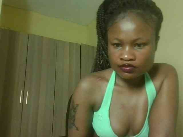 queenivy webcam