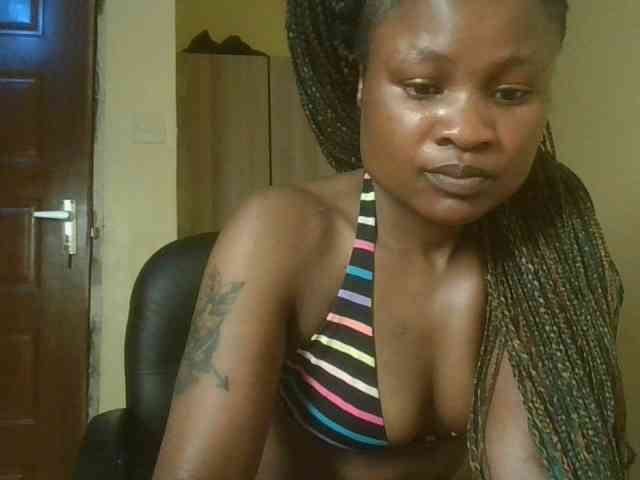 queenivy webcam