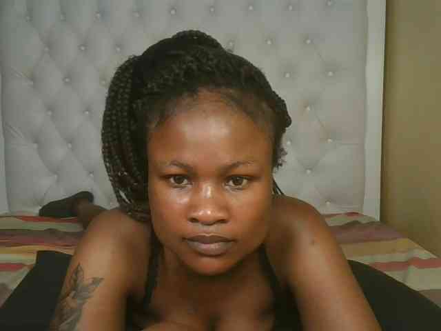 queenivy webcam