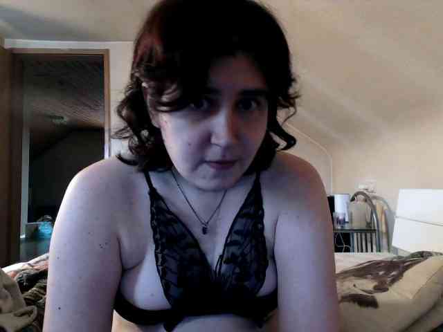 Lucy2025 webcam