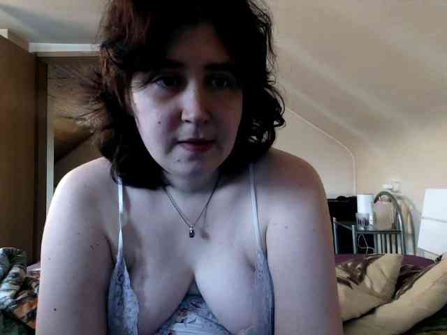 Lucy2025 webcam